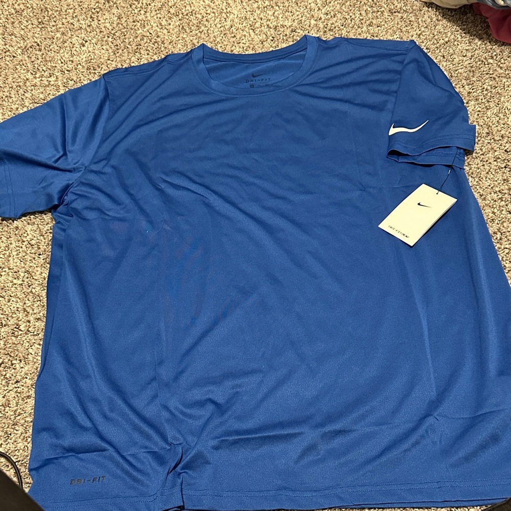 Nike Men's Vibrant Blue Tee